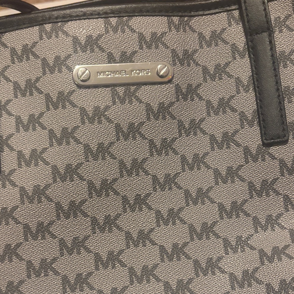 Michael Kors Black and Gray Signature Tote